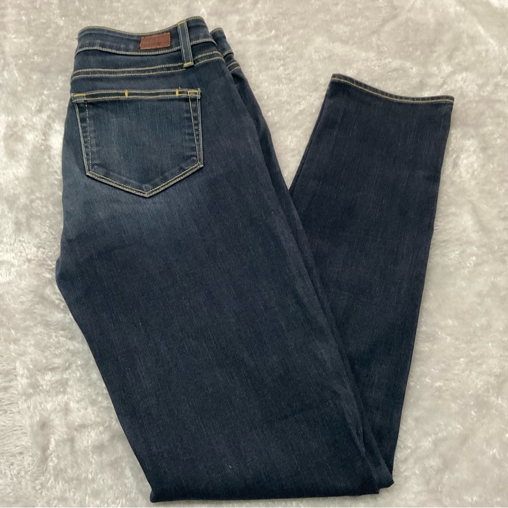 Paige Skyline Skinny Jeans Size 27 Puckering